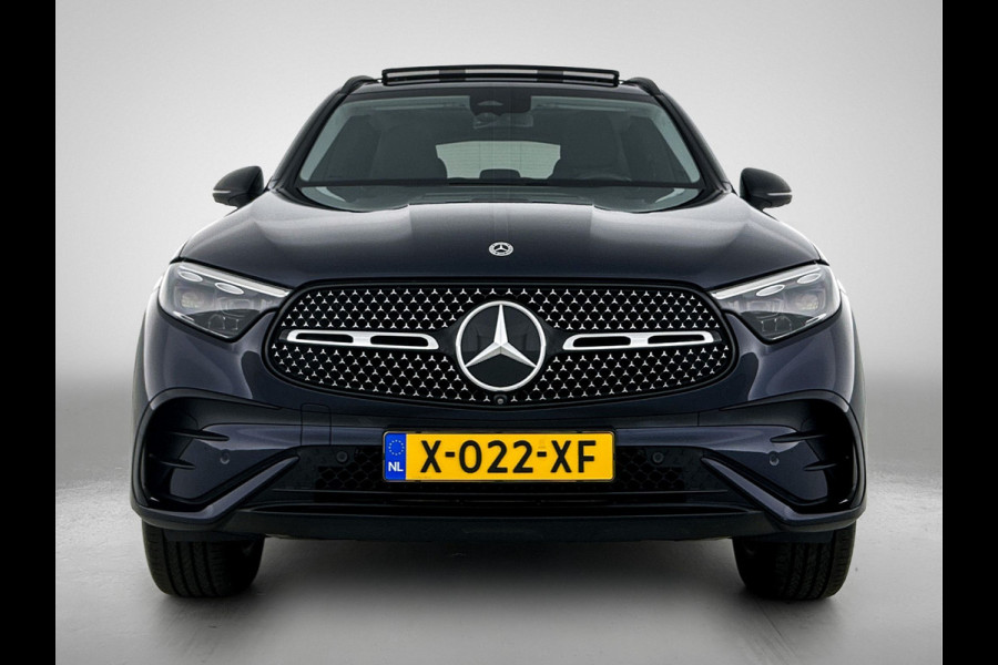 Mercedes-Benz GLC 300 e 4MATIC AMG Plug-In Hybride Night pakket |AMG Line | Memory pakket | Panoramadak | Stuurverwarming winterpakket | Inclusief 24 maanden MB Certified garantie voor Europa.