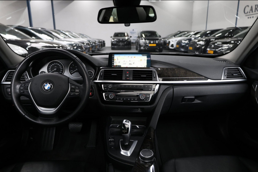 BMW 3 Serie Touring 330i M Sport Edition Luxury/LED/PANO/HUD/LEER+S.VERWARMING/LMV/CRUISE/ECC/12 MND GARANTIE!