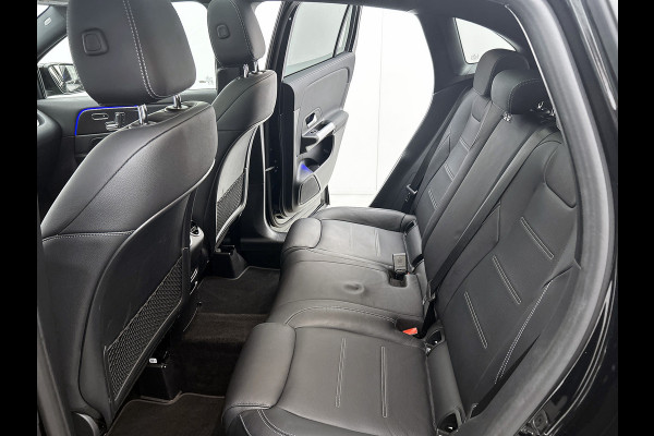 Mercedes-Benz GLA 250 e Star Edition AMG Line aug-26 | Panoramadak | 20 inch lichtemetalen velgen | lederen bekleding | MBUX wide screen | elect. bed. voorstoelen met memory | parking support Inclusief 24 maanden MB Certified garantie voor Europa.