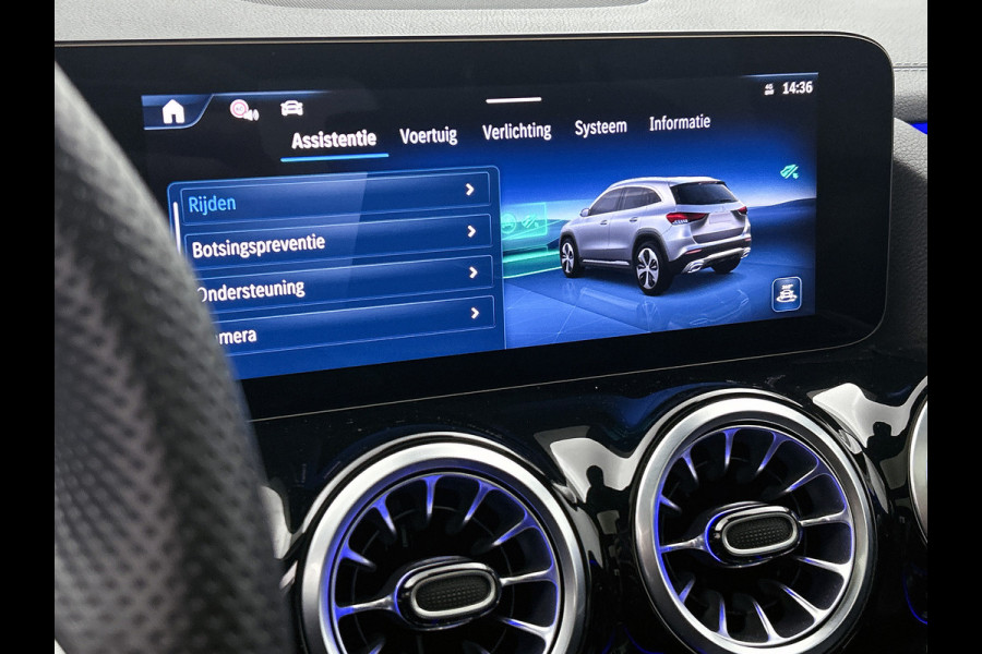 Mercedes-Benz GLA 250 e Star Edition AMG Line aug-26 | Panoramadak | 20 inch lichtemetalen velgen | lederen bekleding | MBUX wide screen | elect. bed. voorstoelen met memory | parking support Inclusief 24 maanden MB Certified garantie voor Europa.