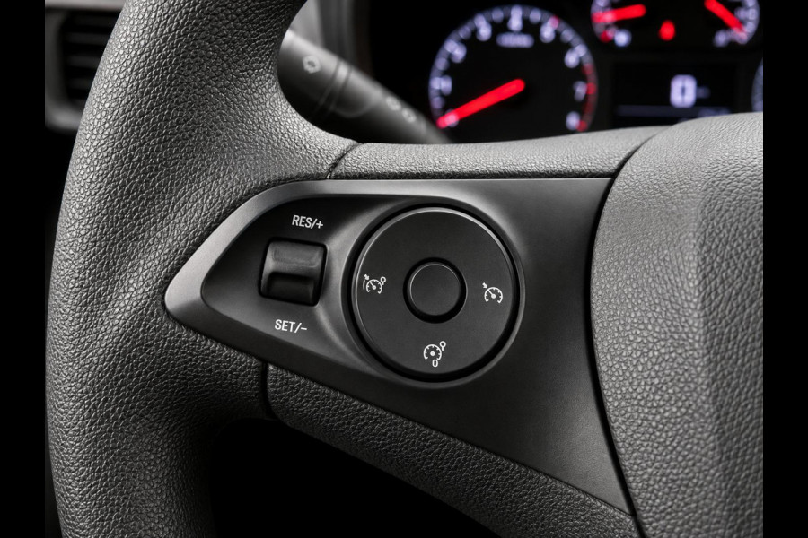 Opel Combo 1.5D L2H1 Edition Navigatie Apple CarPlay Android Auto Parkeerhulp achter Climate Control