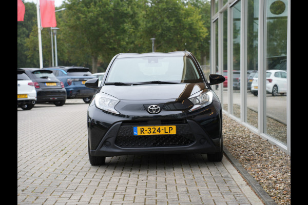 Toyota Aygo X 1.0 VVT-i S-CVT Play | Adaptieve Cruise | Achteruitrijcamera | Apple Carplay/Android Auto |
