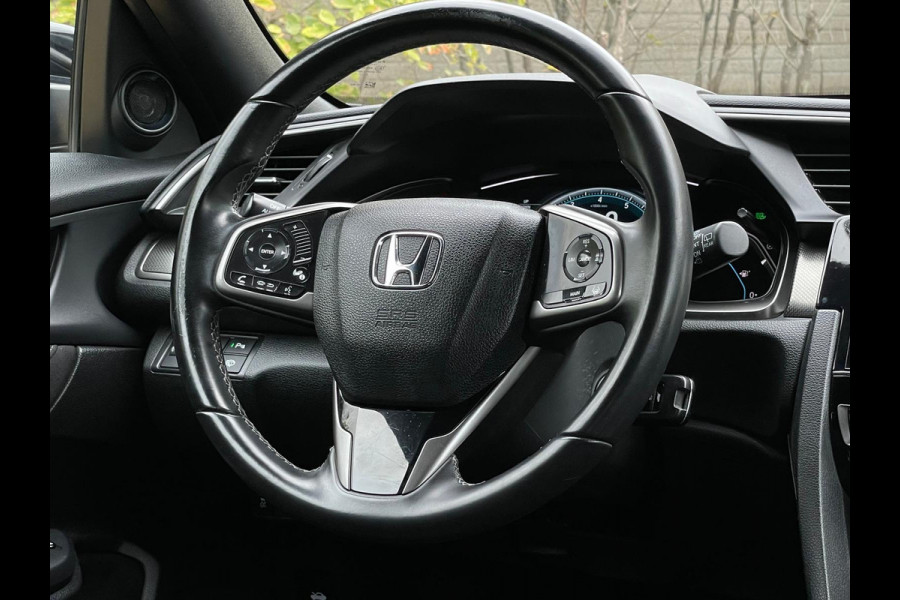 Honda Civic 1.0 i-VTEC Elegance/Stoelverwarming/Cruise/Navi