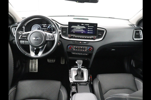 Kia XCeed 1.6 GDi PHEV ExecutiveLine | Panoramadak | Half leder | Stuur/stoel verwarming | Adaptive cruise | Stoelverkoeling | Climate control | Carplay | Camera | Park assist | Virtueel dashboard | PHEV