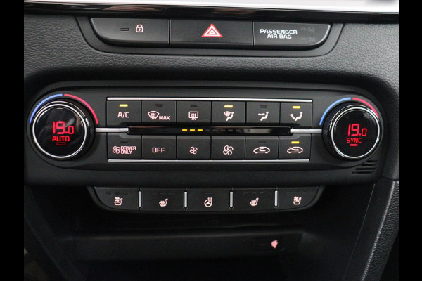 Kia XCeed 1.6 GDi PHEV ExecutiveLine | Panoramadak | Half leder | Stuur/stoel verwarming | Adaptive cruise | Stoelverkoeling | Climate control | Carplay | Camera | Park assist | Virtueel dashboard | PHEV