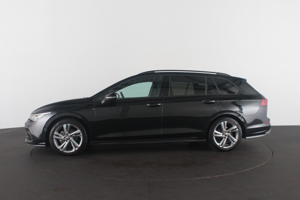 Volkswagen Golf Variant 1.5 eTSI R-Line Business > Trekhaak/IQ.Light/Camera/Winterpakket