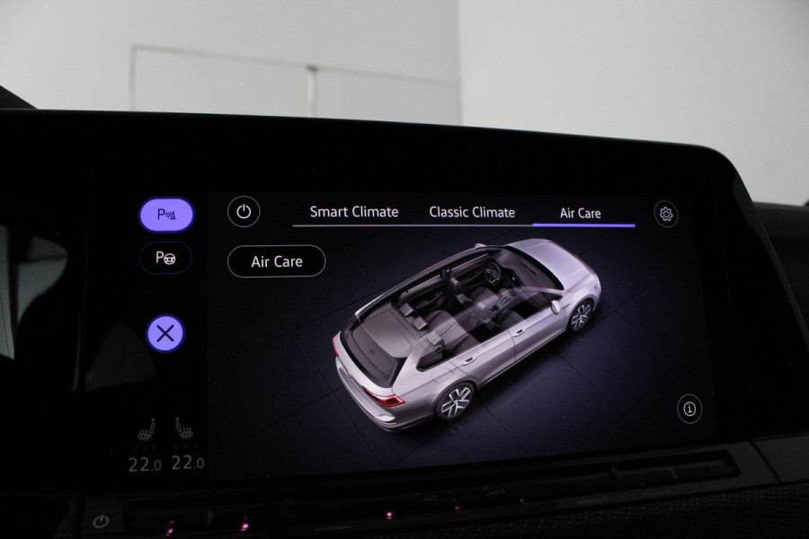 Volkswagen Golf Variant 1.5 eTSI R-Line Business > Trekhaak/IQ.Light/Camera/Winterpakket