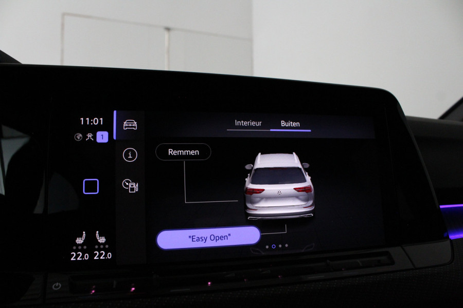 Volkswagen Golf Variant 1.5 eTSI R-Line Business > Trekhaak/IQ.Light/Camera/Winterpakket