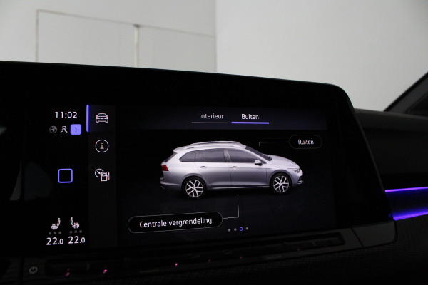 Volkswagen Golf Variant 1.5 eTSI R-Line Business > Trekhaak/IQ.Light/Camera/Winterpakket