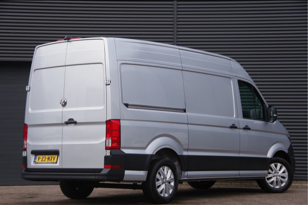 Volkswagen Crafter 2.0 TDI L3H3(L2H2) 3-ZITS, AUT. STOELVERWARMING, CRUISE, CAMERA, AIRCO, CARPLAY, PARKEERSENSOREN