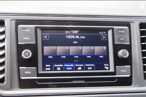 Volkswagen Crafter 2.0 TDI L3H3(L2H2) 3-ZITS, AUT. STOELVERWARMING, CRUISE, CAMERA, AIRCO, CARPLAY, PARKEERSENSOREN