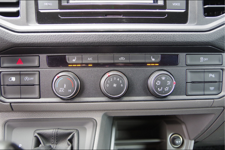 Volkswagen Crafter 2.0 TDI L3H3(L2H2) 3-ZITS, AUT. STOELVERWARMING, CRUISE, CAMERA, AIRCO, CARPLAY, PARKEERSENSOREN