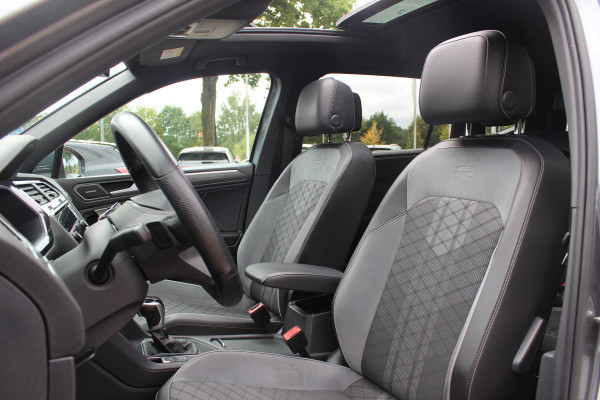 Volkswagen Tiguan Allspace 1.5 TSI R-Line Business+ 7p. / Trekhaak / Panoramadak / Camera / CarPlay / Keyless / 19'' / Mattrix LED / Stoelverwarming / DAB / ACC