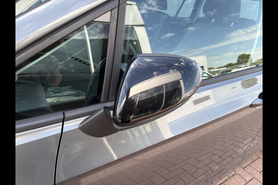 Volkswagen Golf Sportsvan 1.5 TSi ACT 150pk DSG Comfortline SCHUIFDAK/CAMERA/DODEHOEK/ADAPT.CRUISE/CARPLAY/PDC