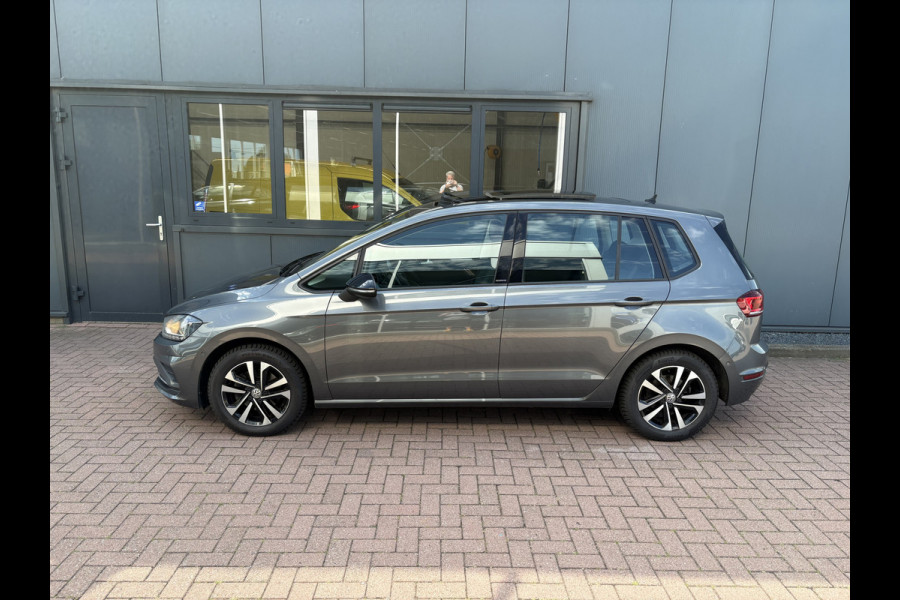 Volkswagen Golf Sportsvan 1.5 TSi ACT 150pk DSG Comfortline SCHUIFDAK/CAMERA/DODEHOEK/ADAPT.CRUISE/CARPLAY/PDC