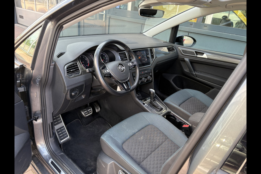 Volkswagen Golf Sportsvan 1.5 TSi ACT 150pk DSG Comfortline SCHUIFDAK/CAMERA/DODEHOEK/ADAPT.CRUISE/CARPLAY/PDC