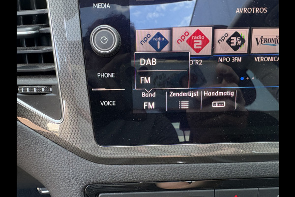 Volkswagen Golf Sportsvan 1.5 TSi ACT 150pk DSG Comfortline SCHUIFDAK/CAMERA/DODEHOEK/ADAPT.CRUISE/CARPLAY/PDC