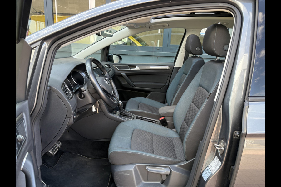 Volkswagen Golf Sportsvan 1.5 TSi ACT 150pk DSG Comfortline SCHUIFDAK/CAMERA/DODEHOEK/ADAPT.CRUISE/CARPLAY/PDC