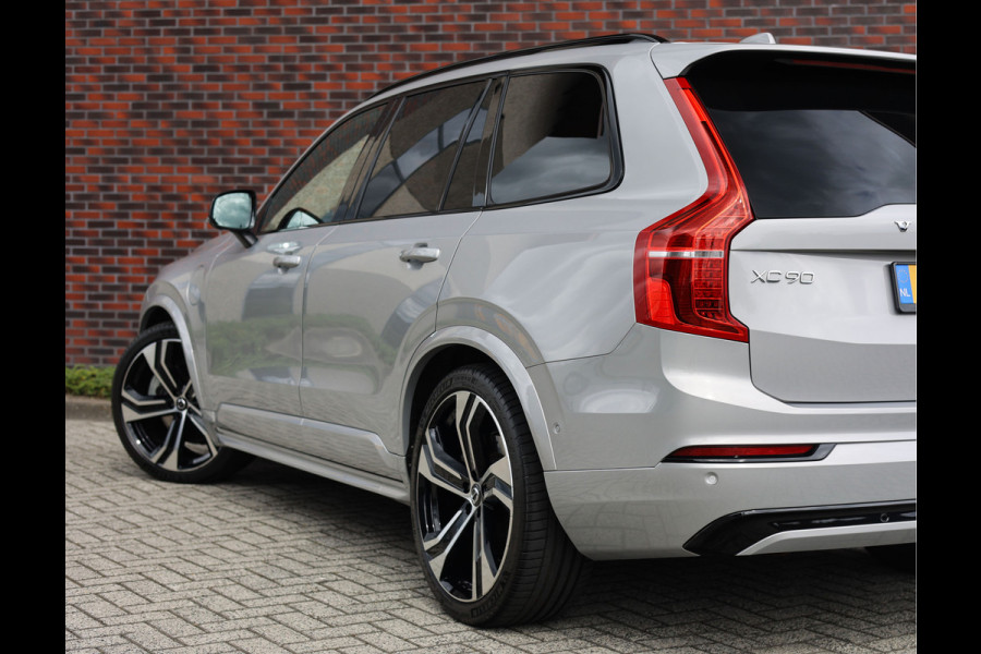 Volvo XC90 T8 AWD Ultimate Dark | Pano - HUD - Trekhaak