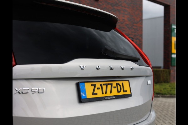 Volvo XC90 T8 AWD Ultimate Dark | Pano - HUD - Trekhaak