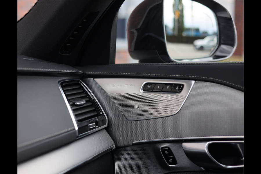 Volvo XC90 T8 AWD Ultimate Dark | Pano - HUD - Trekhaak