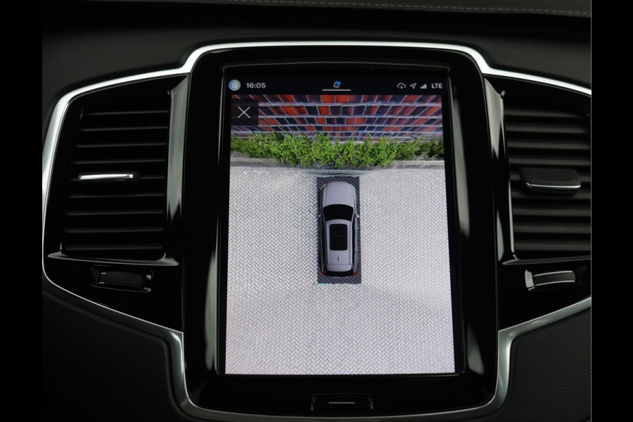 Volvo XC90 T8 AWD Ultimate Dark | Pano - HUD - Trekhaak