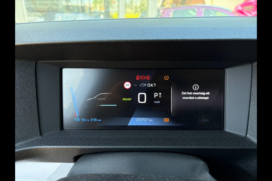 Peugeot e-Expert Long 75 kWh L3 SOH 95% | CAMERA | NAVIGATIE | BTW VERREKENBAAR | LED | CLIMA | FABRIEKSGARANTIE TOT 11-2027 | ALL-IN PRIJS