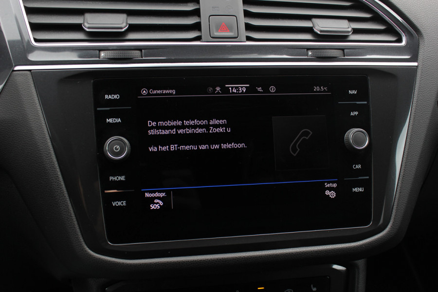 Volkswagen Tiguan Allspace 1.5 TSI R-Line Business+ 7p. / Trekhaak / Panoramadak / Camera / CarPlay / Keyless / 19'' / Mattrix LED / Stoelverwarming / DAB / ACC