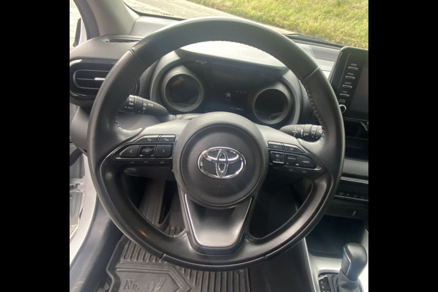 Toyota Yaris 1.5 Hybrid Dynamic/ Virtual CP/ DriveAssist/ CarPlay/ Fabrieksgarantie/ NAP/ Dealeronderhouden
