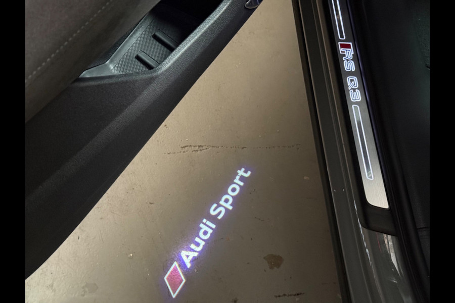 Audi RS Q3 Sportback TFSI RSQ3 | Pano | Camera | Led | Carplay | Sfeerverlichting | B&O