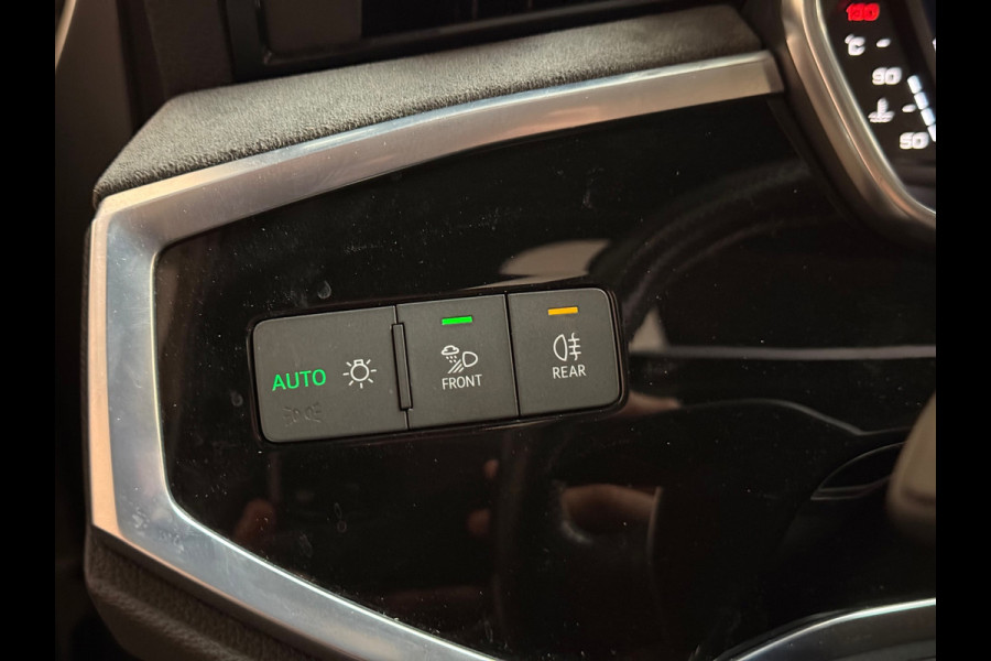 Audi RS Q3 Sportback TFSI RSQ3 | Pano | Camera | Led | Carplay | Sfeerverlichting | B&O