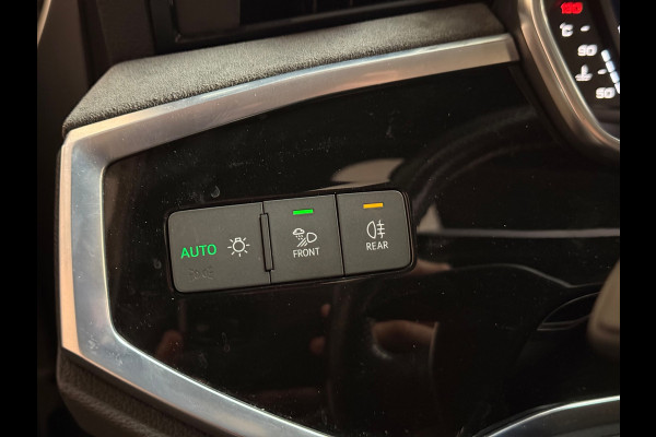 Audi RS Q3 Sportback TFSI RSQ3 | Pano | Camera | Led | Carplay | Sfeerverlichting | B&O
