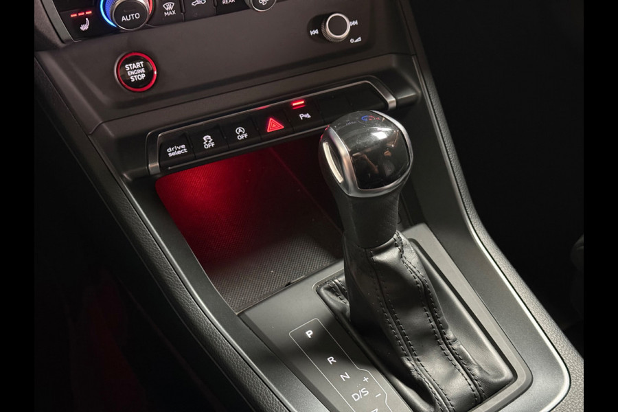 Audi RS Q3 Sportback TFSI RSQ3 | Pano | Camera | Led | Carplay | Sfeerverlichting | B&O