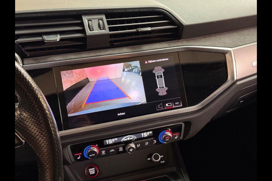 Audi RS Q3 Sportback TFSI RSQ3 | Pano | Camera | Led | Carplay | Sfeerverlichting | B&O