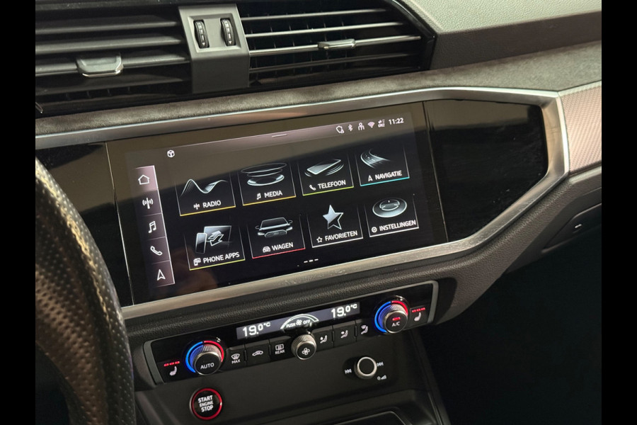 Audi RS Q3 Sportback TFSI RSQ3 | Pano | Camera | Led | Carplay | Sfeerverlichting | B&O