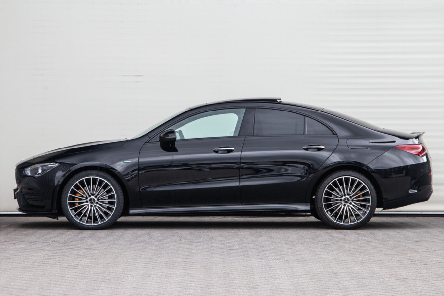 Mercedes-Benz CLA-Klasse 250 e AMG Premium, Pano, Head-up, Distronic, Nightpack 2021
