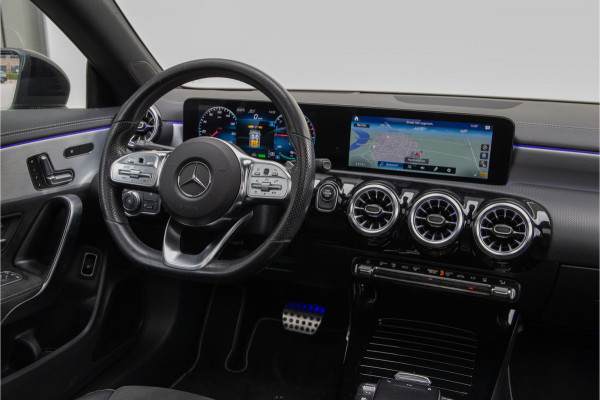 Mercedes-Benz CLA-Klasse 250 e AMG Premium, Pano, Head-up, Distronic, Nightpack 2021