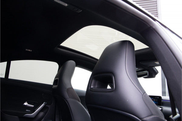Mercedes-Benz CLA-Klasse 250 e AMG Premium, Pano, Head-up, Distronic, Nightpack 2021