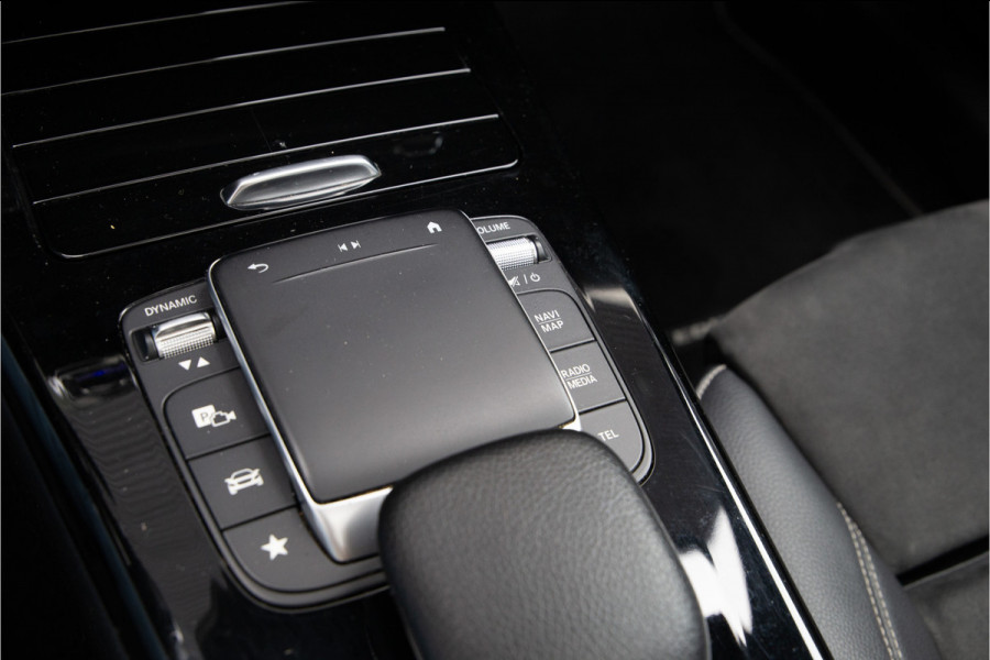 Mercedes-Benz CLA-Klasse 250 e AMG Premium, Pano, Head-up, Distronic, Nightpack 2021