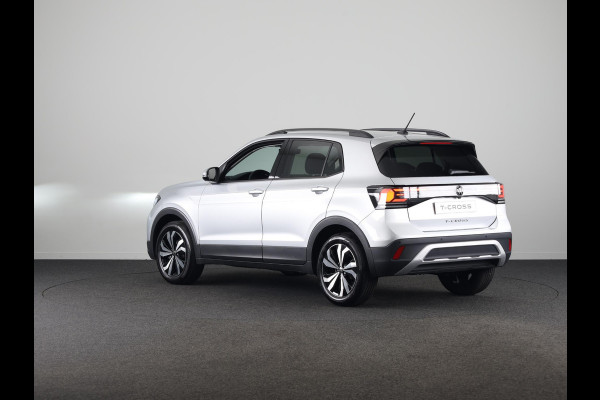 Volkswagen T-Cross Life Edition 1.0 TSI 95 PK 5 versn. Hand | Parkeersensoren | Stoelverwarming | Camera |