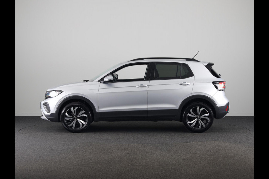 Volkswagen T-Cross Life Edition 1.0 TSI 95 PK 5 versn. Hand | Parkeersensoren | Stoelverwarming | Camera |