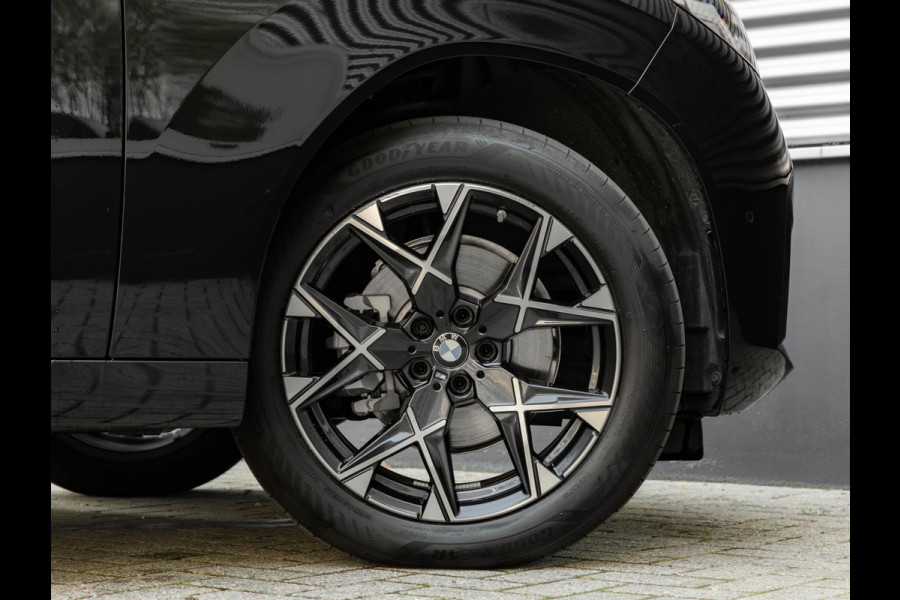 BMW X3 30e xDrive - M-Sport - Pano - Trekhaak - ACC - Head-up