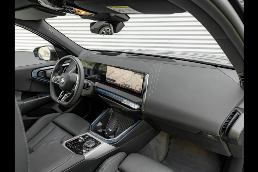 BMW X3 30e xDrive - M-Sport - Pano - Trekhaak - ACC - Head-up
