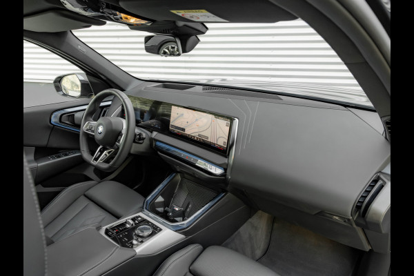 BMW X3 30e xDrive - M-Sport - Pano - Trekhaak - ACC - Head-up