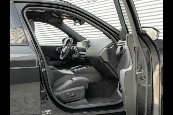 BMW X3 30e xDrive - M-Sport - Pano - Trekhaak - ACC - Head-up