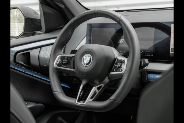 BMW X3 30e xDrive - M-Sport - Pano - Trekhaak - ACC - Head-up