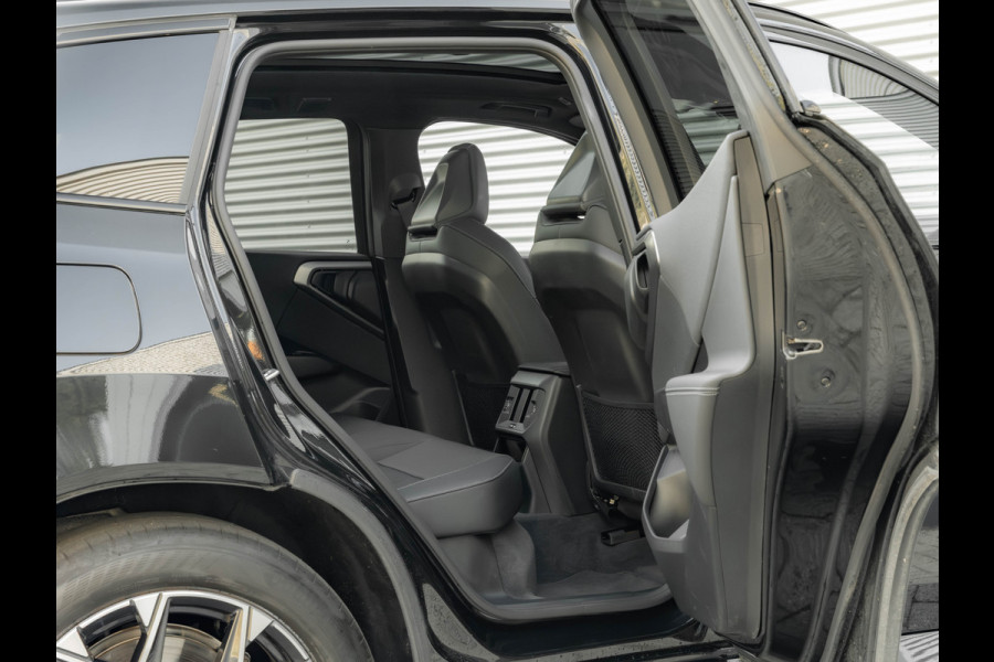 BMW X3 30e xDrive - M-Sport - Pano - Trekhaak - ACC - Head-up