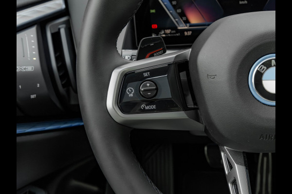BMW X3 30e xDrive - M-Sport - Pano - Trekhaak - ACC - Head-up