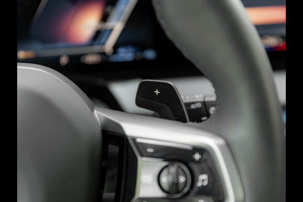 BMW X3 30e xDrive - M-Sport - Pano - Trekhaak - ACC - Head-up