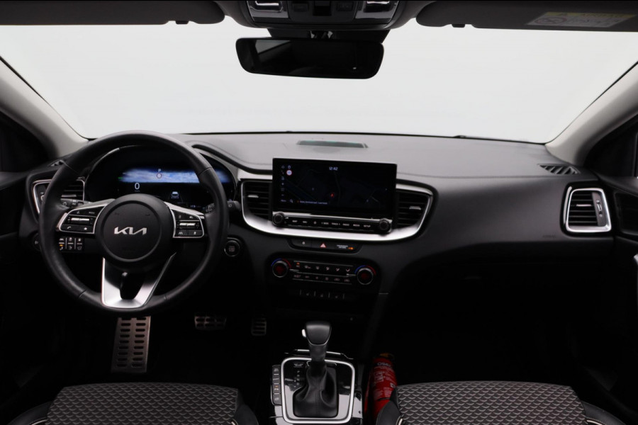 Kia Ceed Sportswagon 1.6 GDI PHEV DynamicPlusLine | Pano/Dak | Trekhaak | Adapt.Cruise/Control | Camera | Stoel/Stuur Verwarming